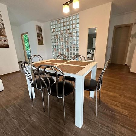 Apartament Lux Albert Olimp Ngoại thất bức ảnh