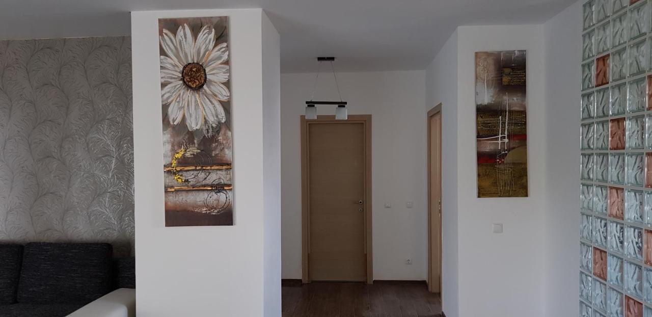 Apartament Lux Albert Olimp Ngoại thất bức ảnh