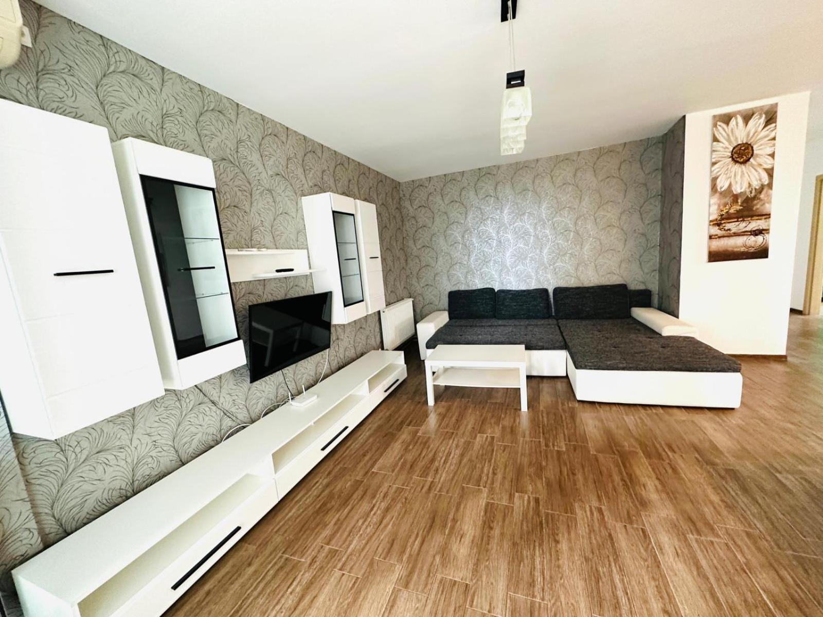 Apartament Lux Albert Olimp Ngoại thất bức ảnh